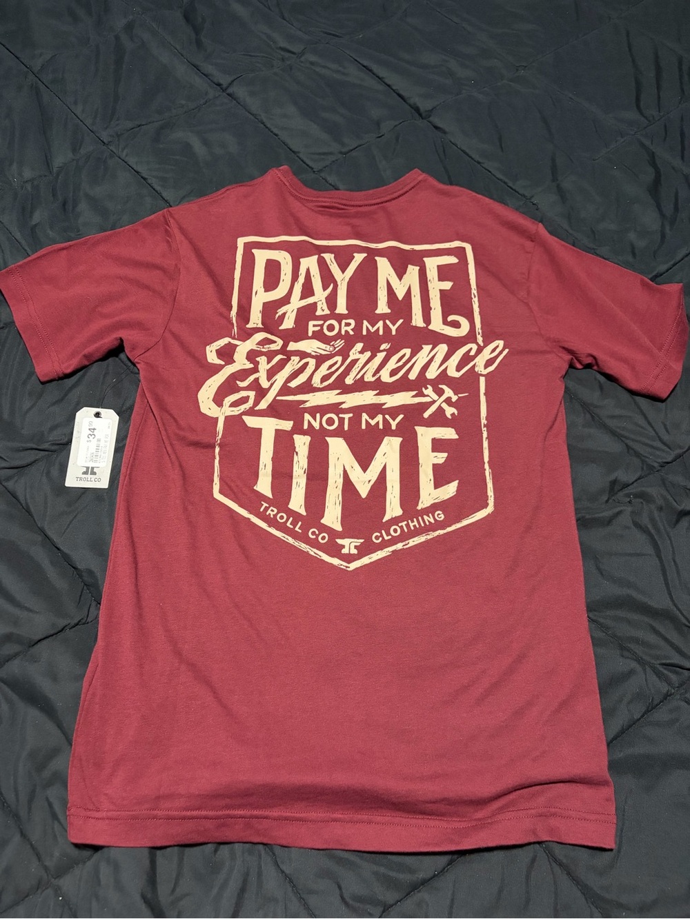 Troll Co Pay me for my time Maroon Tee Men’s Small